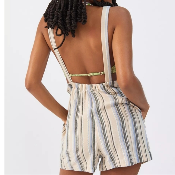 Urban Outfitters Pants - UO Chelsea linen shorts overall coverall romper